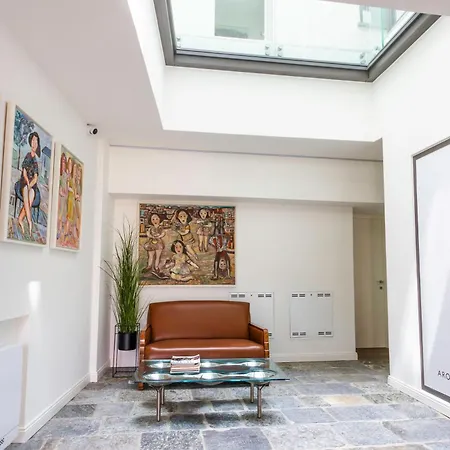 Apartment Palace Arona