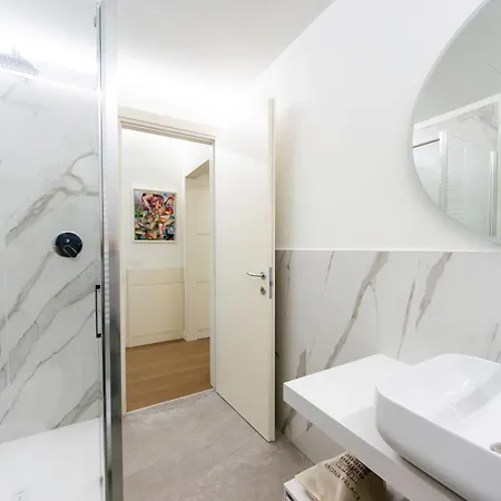 Palace Apartment Arona