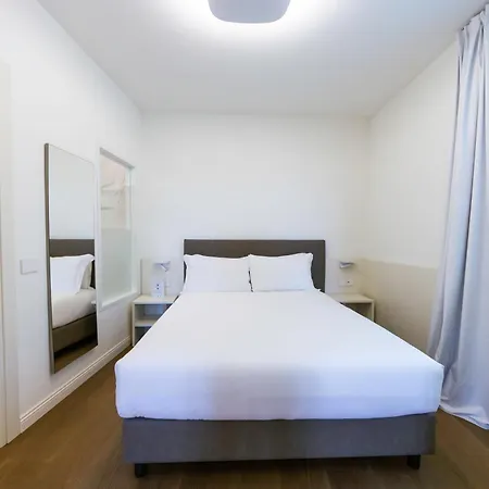 Apartment Palace